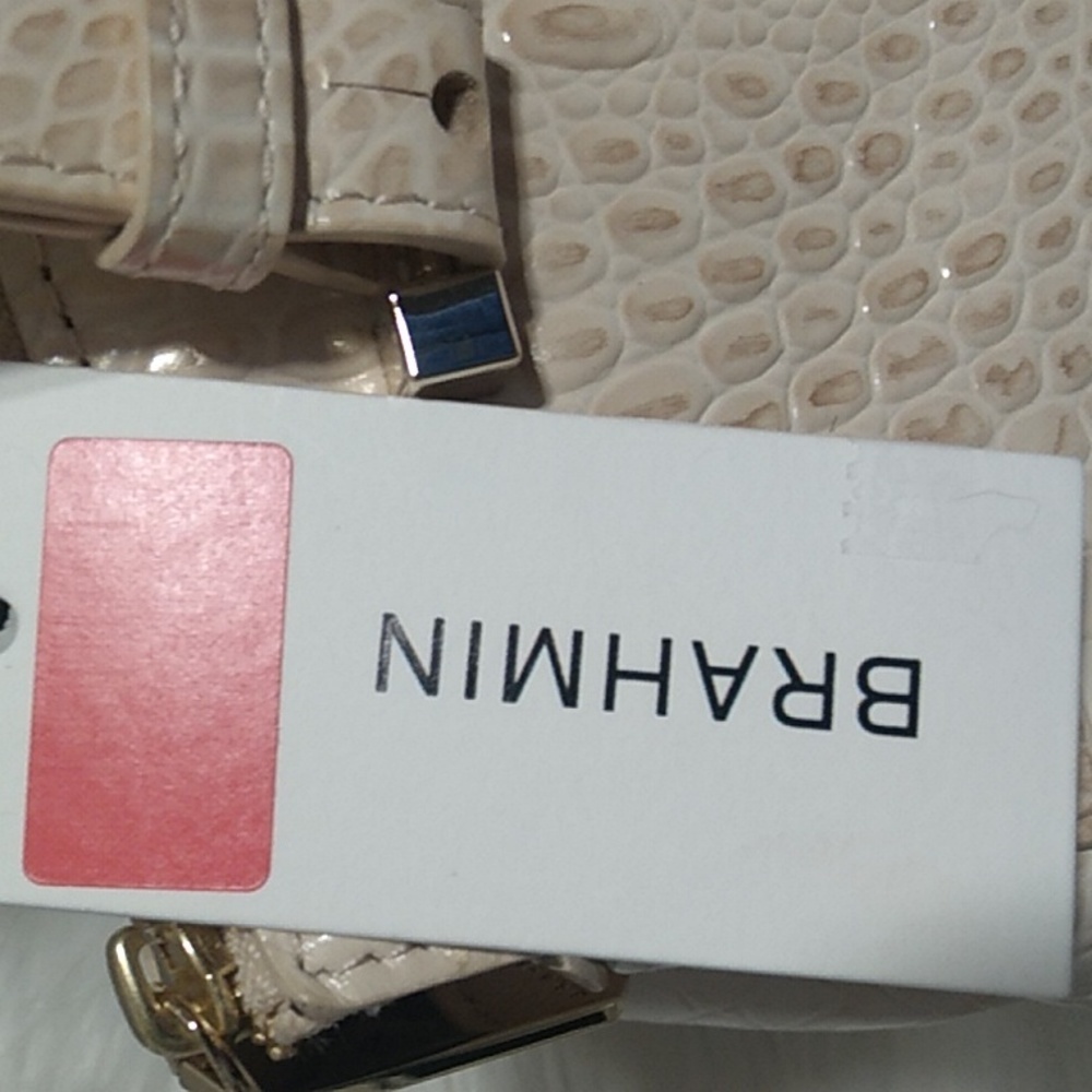 SOLD!! NWT Alice Sunglow Melbourne Genuine Leather Brahmin Bag W Dust Bag - Picture 7 of 16